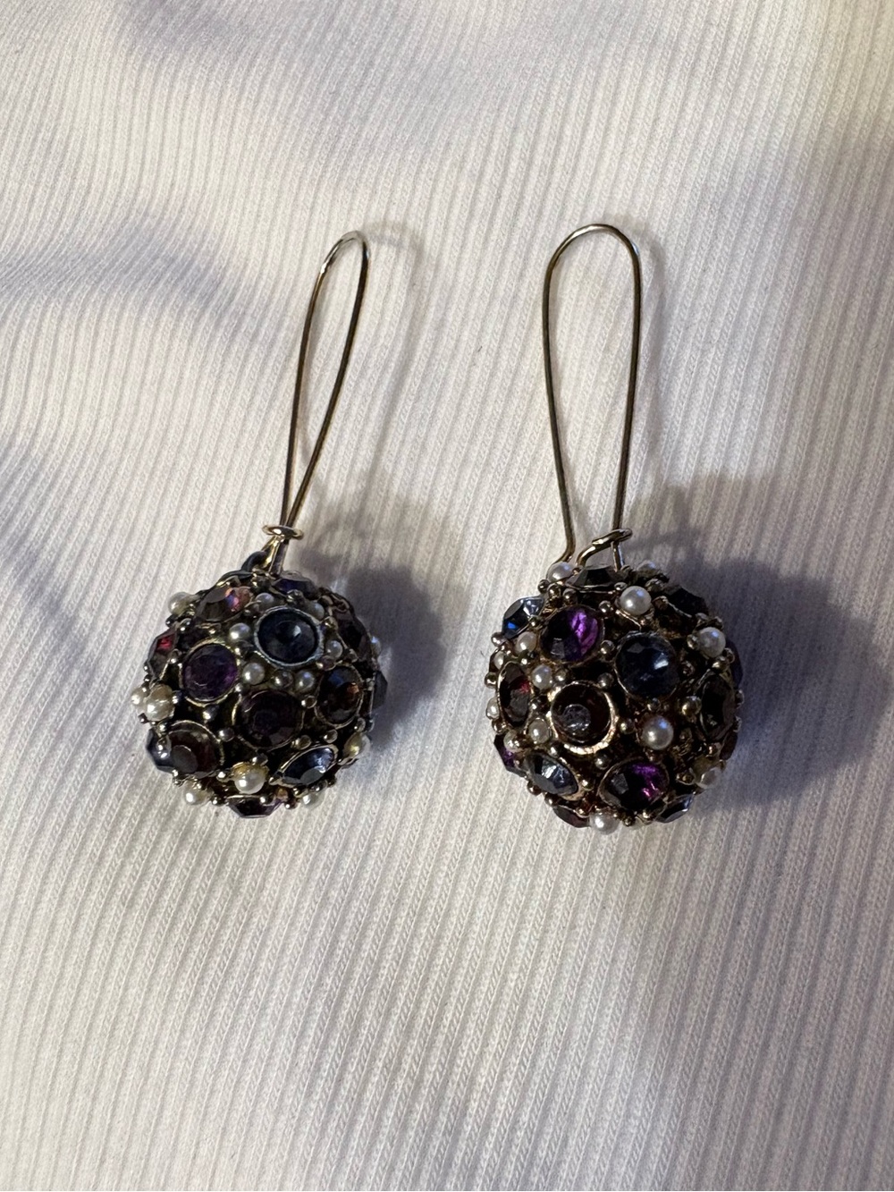 Vintage-Inspired Purple and Pearl Dangle Earrings
